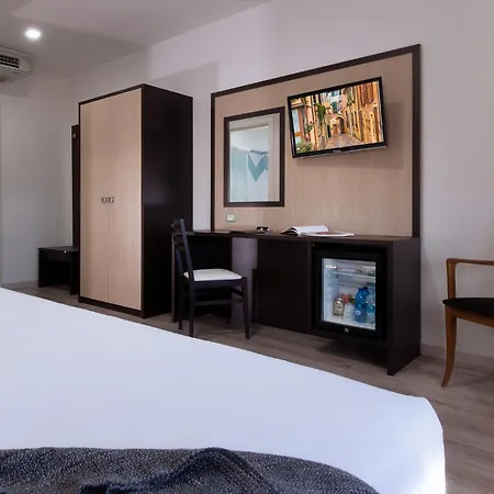Cdh Hotel Modena