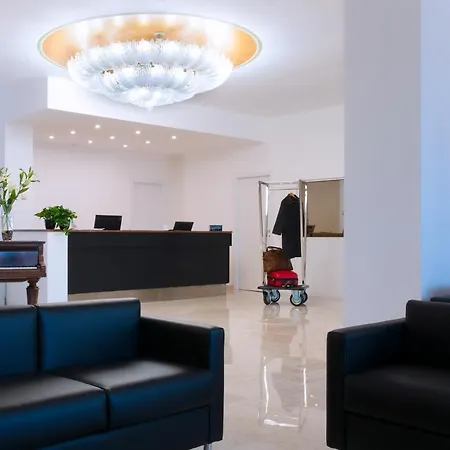 Cdh Hotel Modena